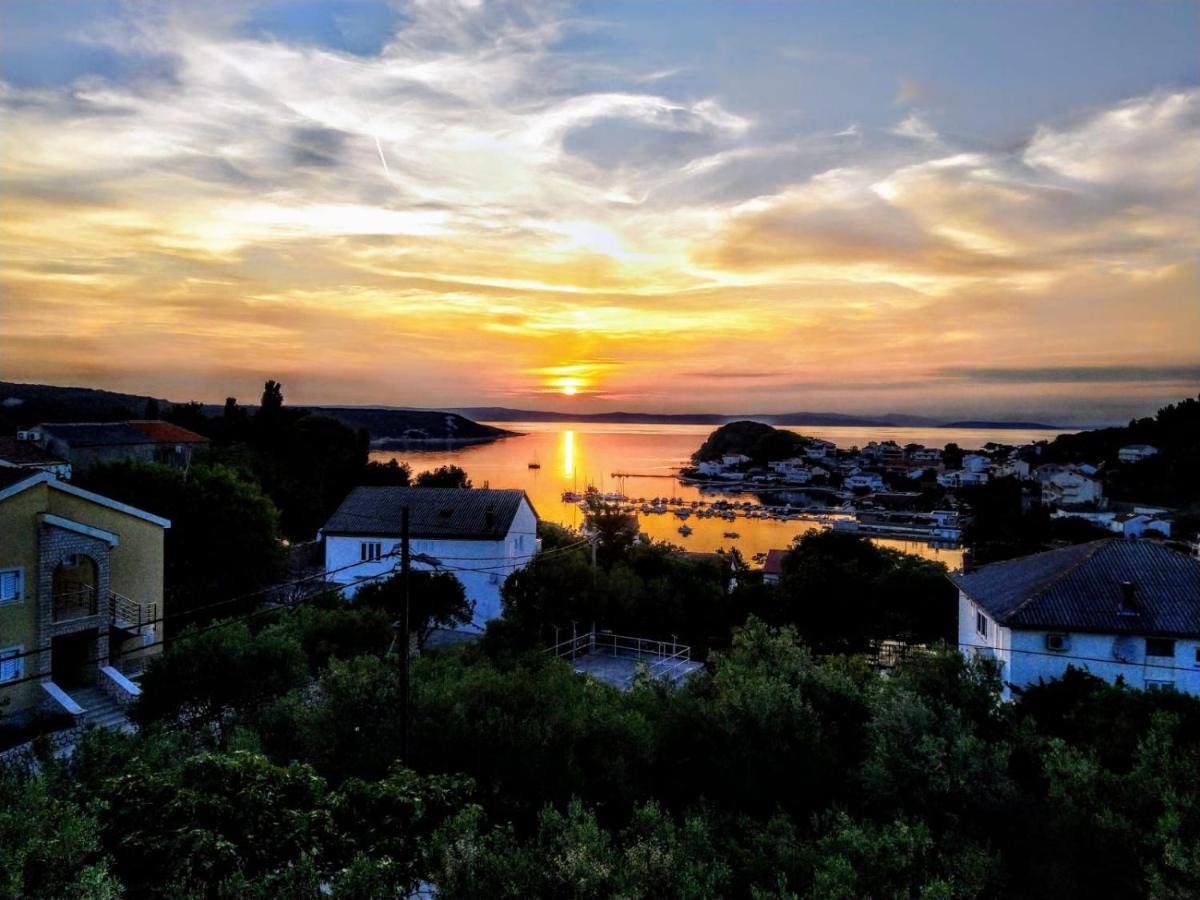 Kuca Carmen Ξενοδοχείο Ραμπ Εξωτερικό φωτογραφία